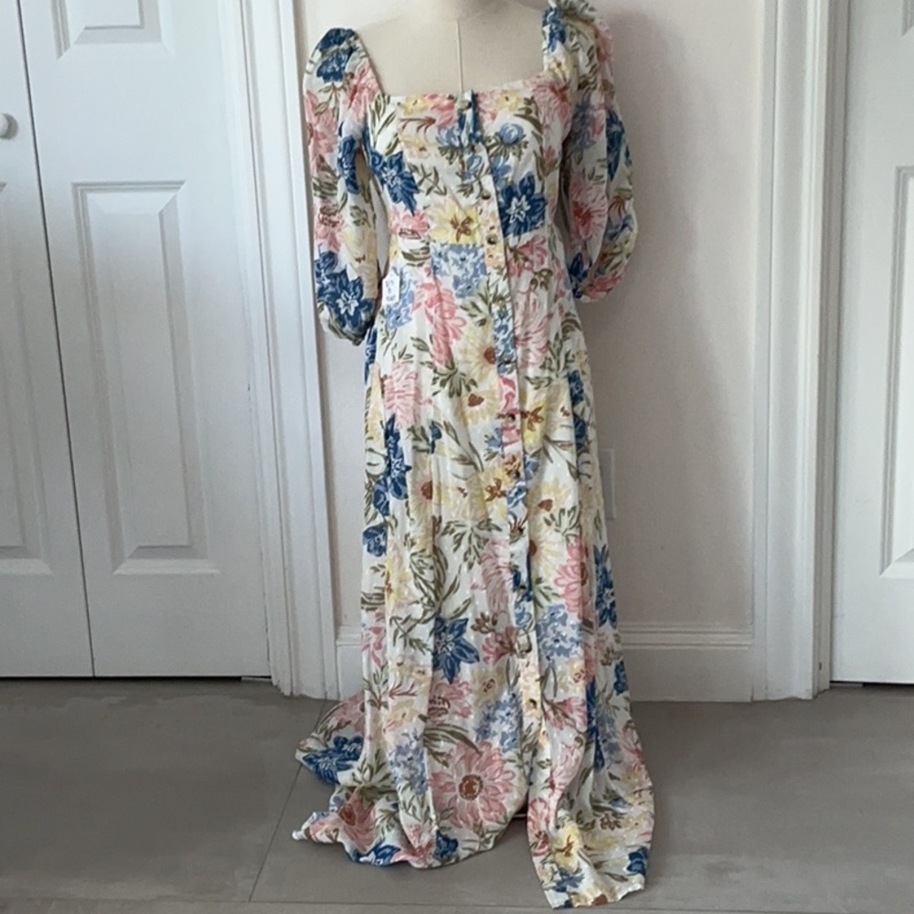 *BUNDLE ONLY* NWT Floral Maxi Dress with Puff Sleeves